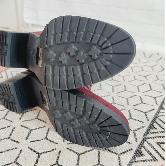 SUNDANCE BUTTONED UP CRANBERRY SUEDE BOOTIES, SZ 7/7.5 US-38/EU